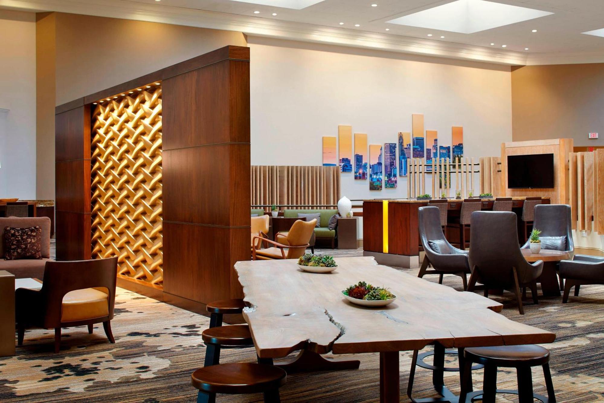 Marriott Hartford/Windsor Airport Hotel Bagian luar foto