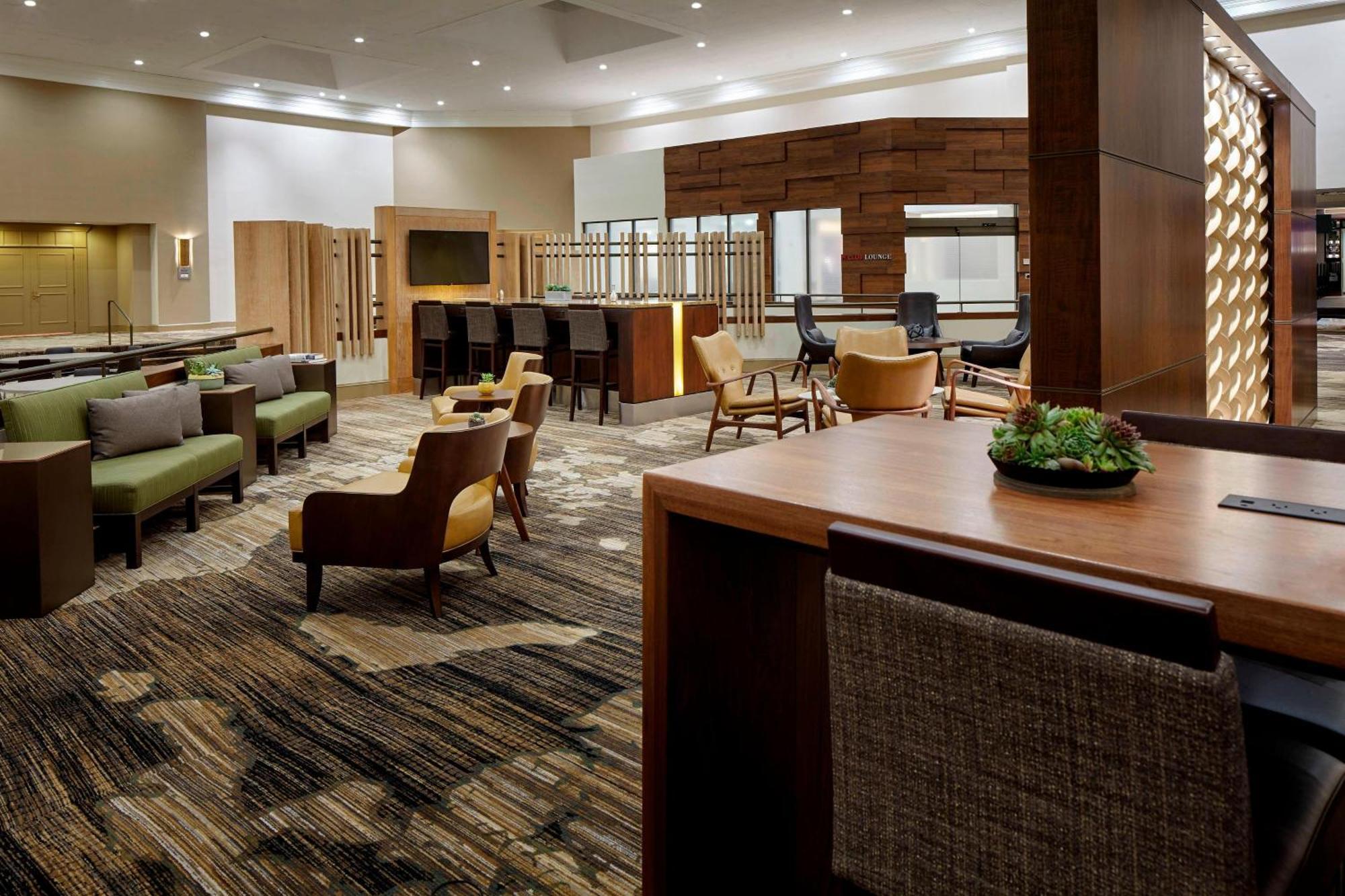Marriott Hartford/Windsor Airport Hotel Bagian luar foto